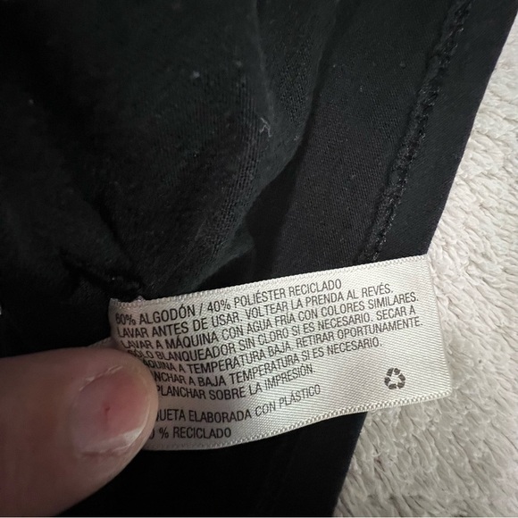 Cat & Jack Girls Size Large (6-6X)Tee Short Sleeve Rainbow Heart - Picture 6 of 7